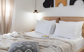Olea White