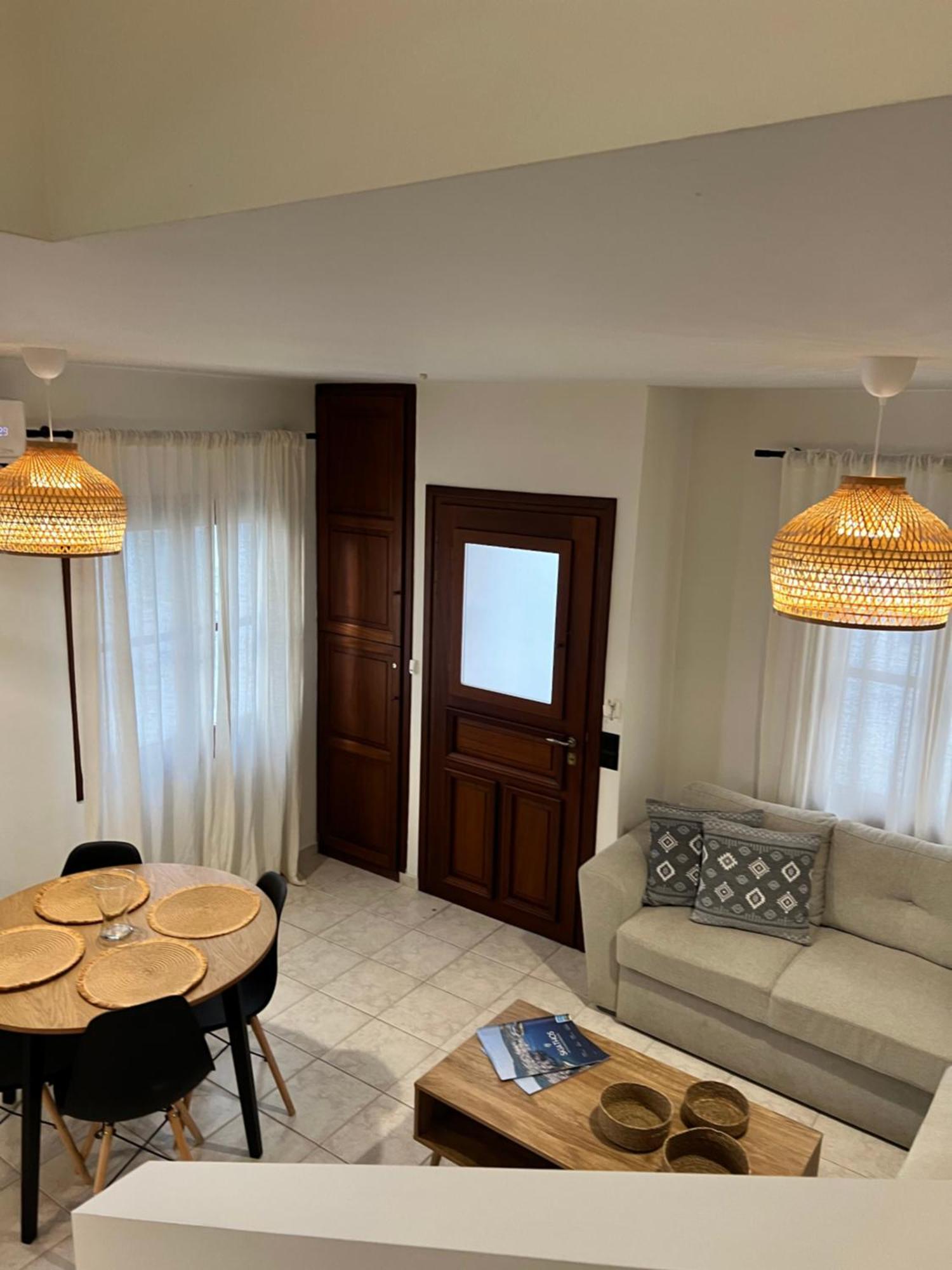 Olea White Villa Skiathos Town Exterior photo